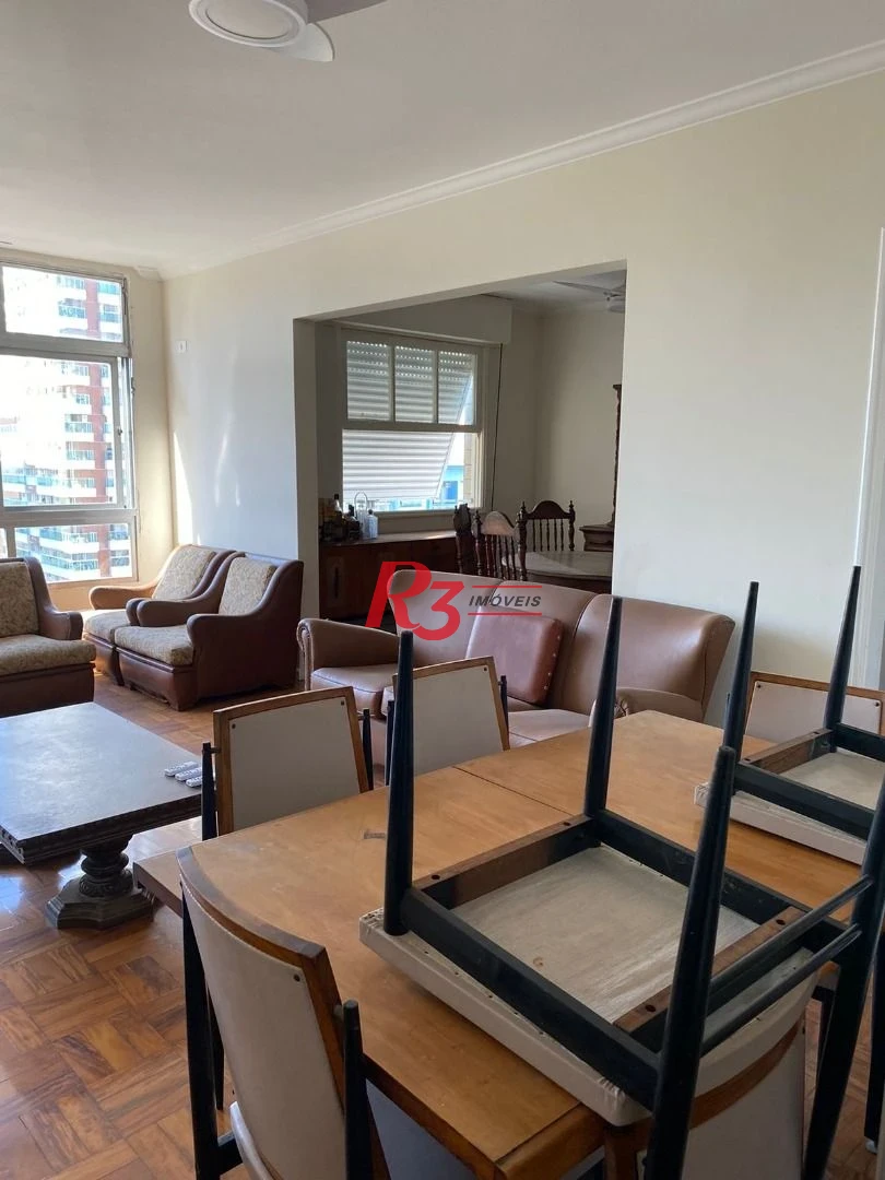 Apartamento 4 quartos no Gonzaga  em Santos
