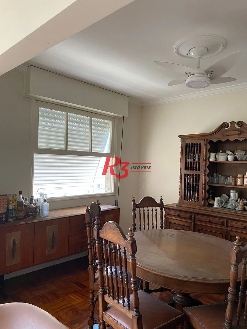 Apartamento 4 quartos no Gonzaga  em Santos
