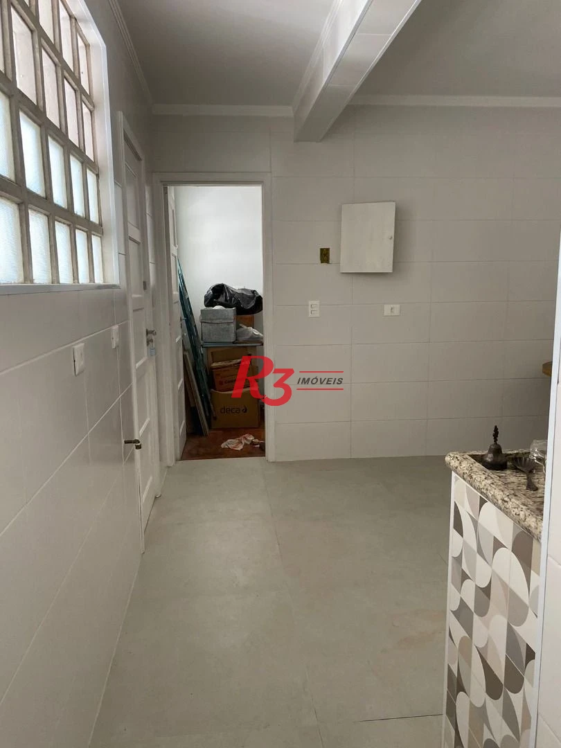 Apartamento 4 quartos no Gonzaga  em Santos