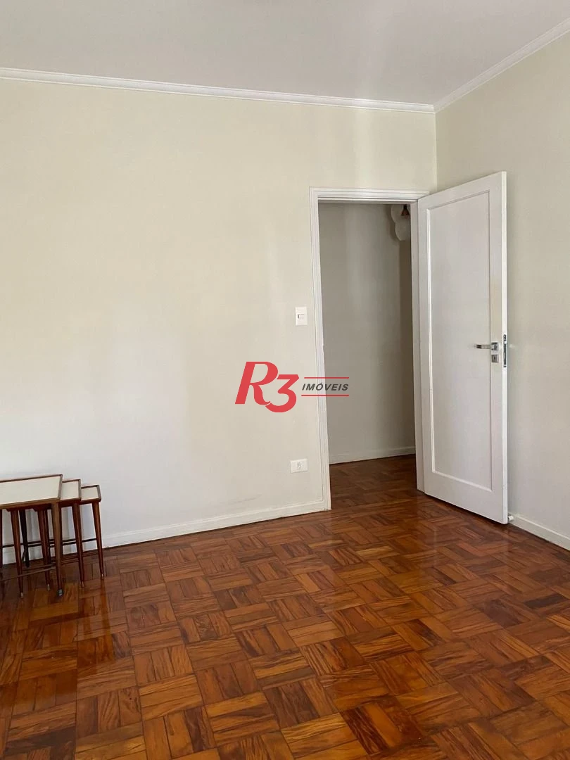 Apartamento 4 quartos no Gonzaga  em Santos