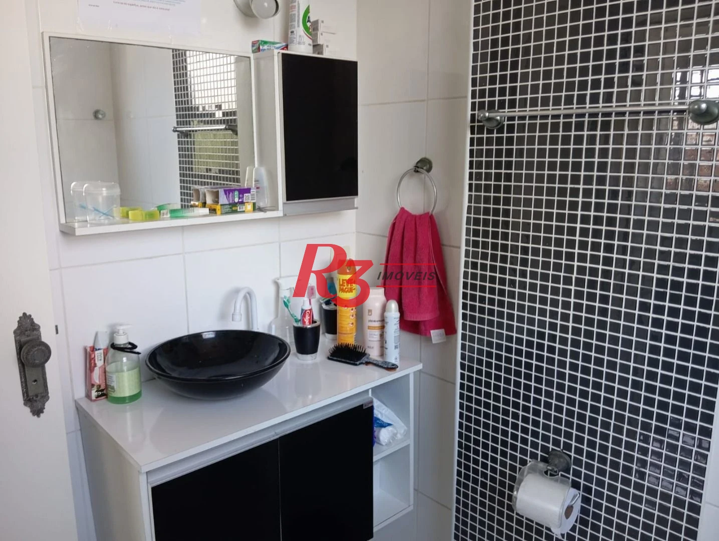 Apartamento com 3 dormitórios à venda, 102 m² por R$ 630.000,00 - Ponta da Praia - Santos/SP