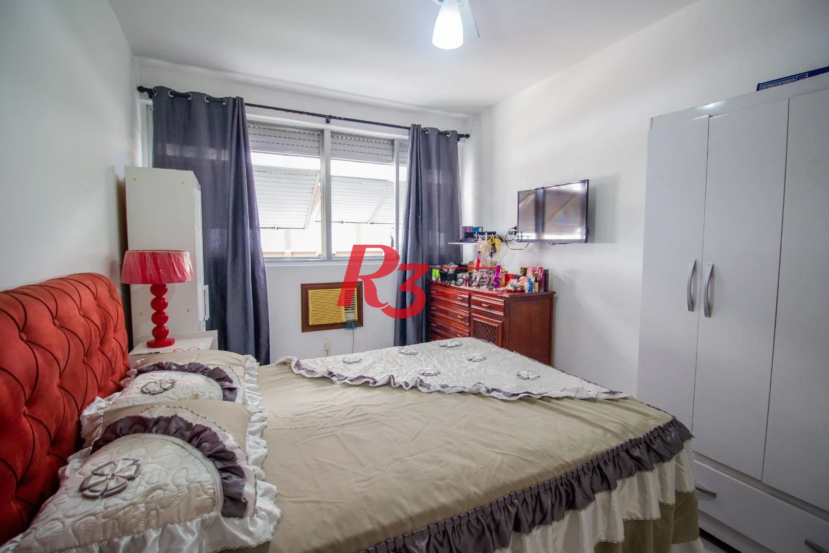 Apartamento com 2 dormitórios à venda, 98 m² por R$ 510.000,00 - Gonzaga - Santos/SP