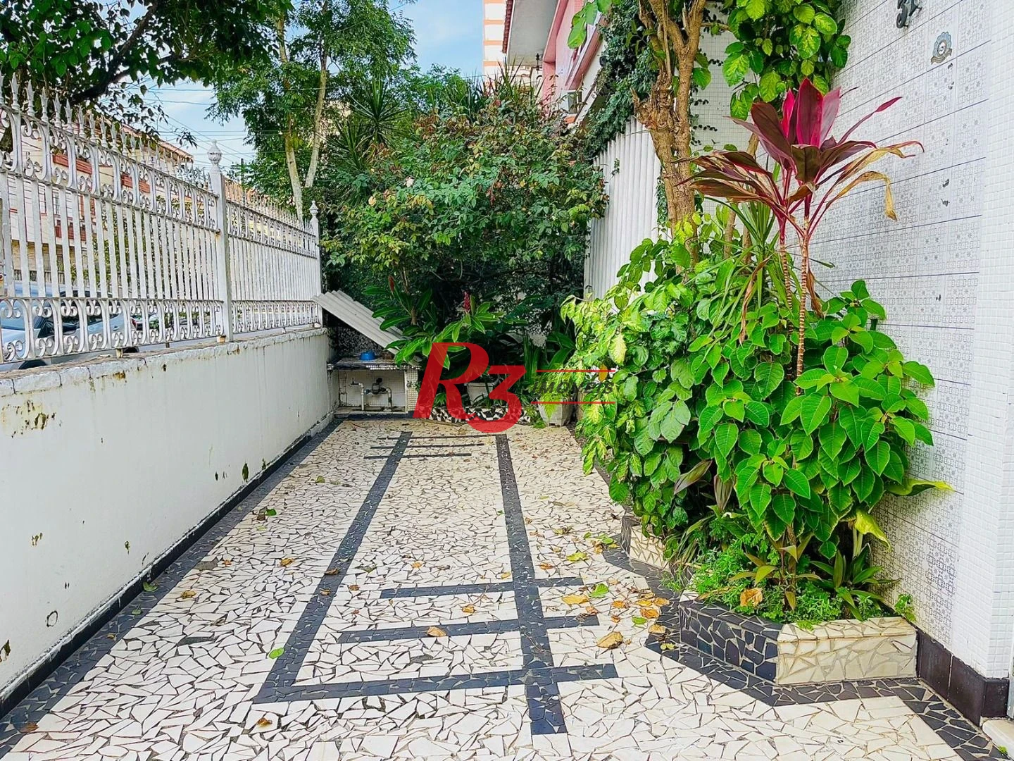 Casa à venda, 222 m² por R$ 1.100.000,00 - Campo Grande - Santos/SP