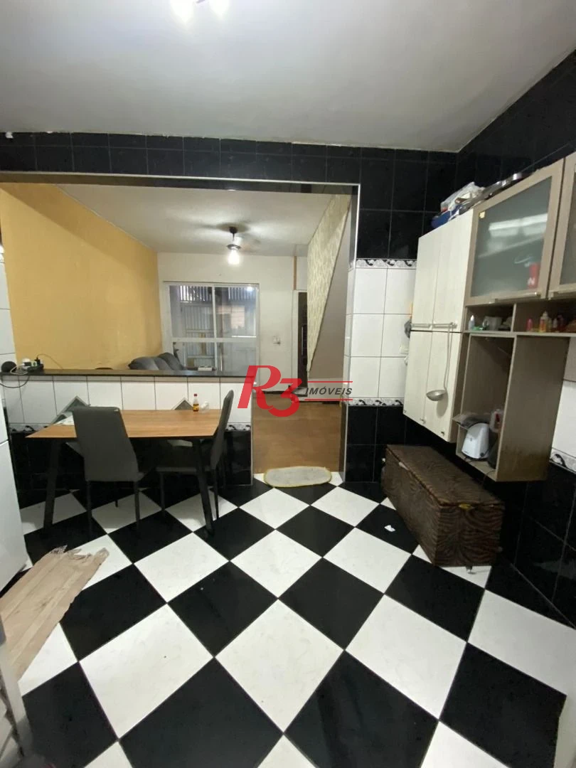 Casa à venda, 100 m² por R$ 280.000,00 - Rádio Club - Santos/SP
