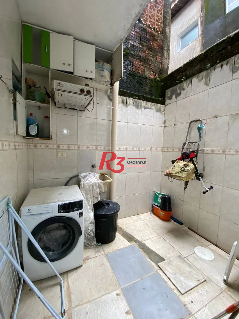 Casa à venda, 100 m² por R$ 280.000,00 - Rádio Club - Santos/SP