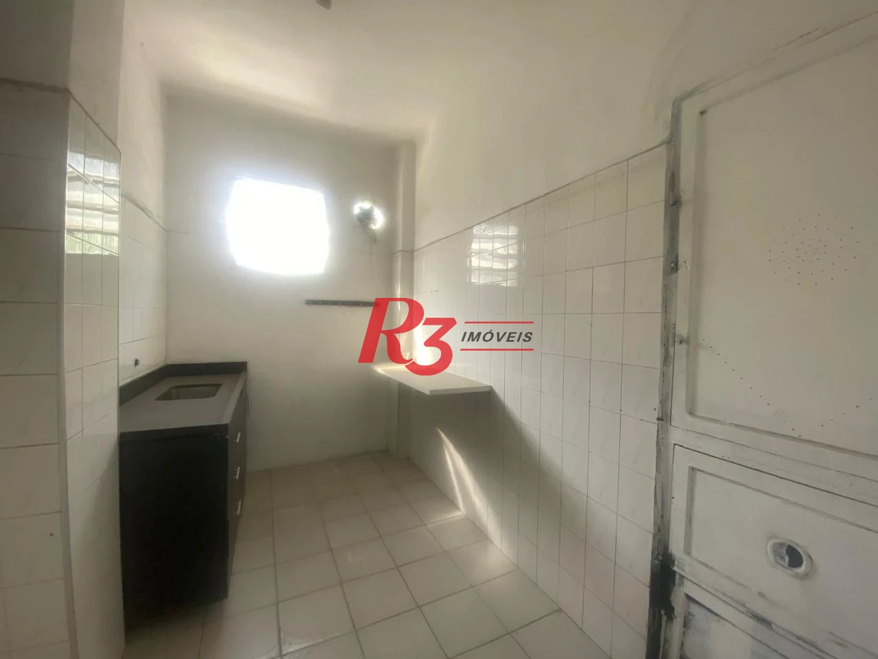 Terreno à venda, 400 m² por R$ 6.000.000,00 - Campo Grande - Santos/SP
