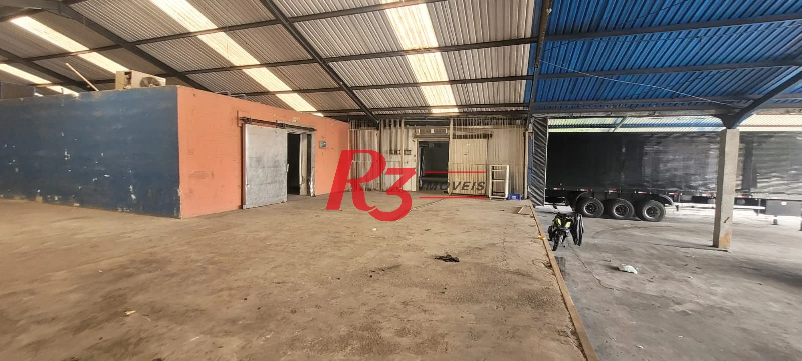 Excelente terreno com 10.075,78 m2 de área