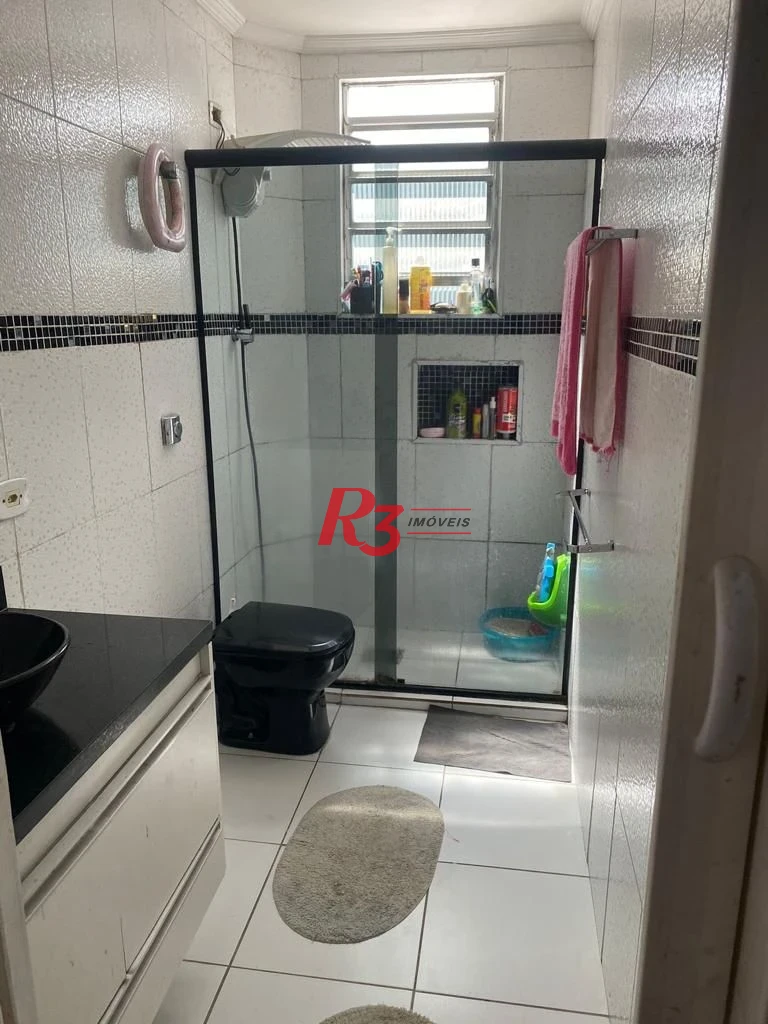 Excelente imóvel com 2 dormitórios em prédio sem elevados