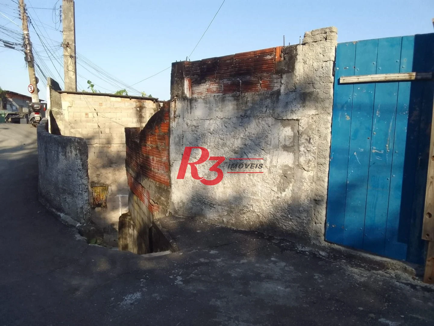 Excelente terreno com 700m2 de área