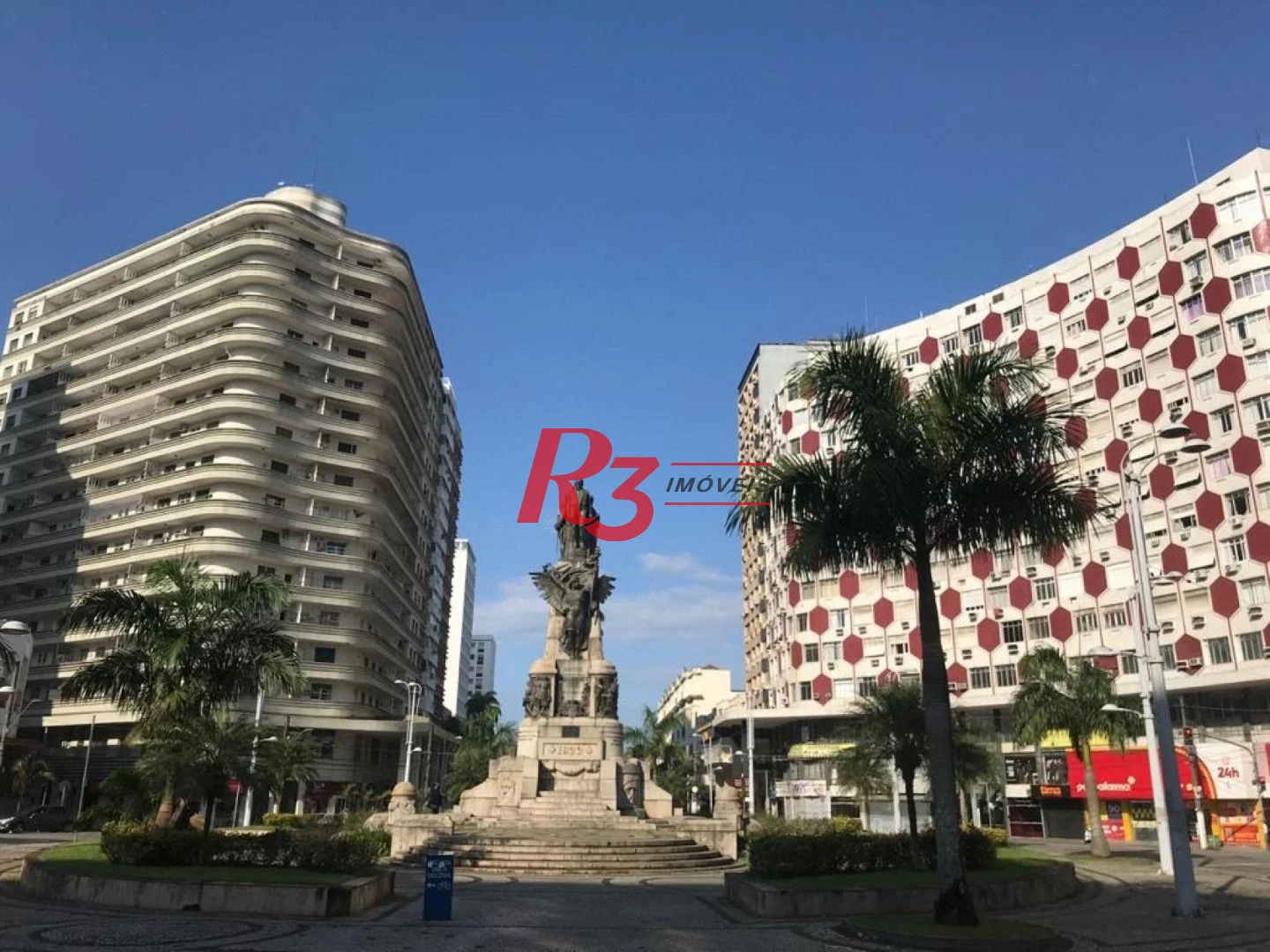 Terreno à venda, 984 m² por R$ 14.000.000 - Gonzaga - Santos/SP