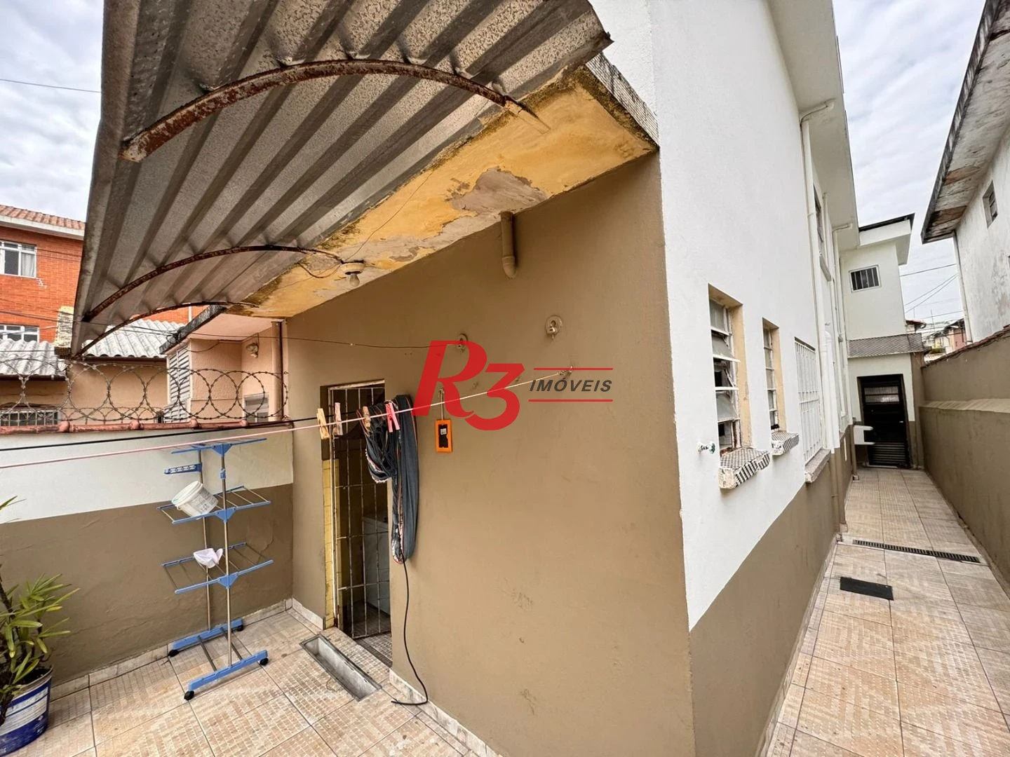 Casa à venda, 197 m² por R$ 670.000,00 - Vila Valença - São Vicente/SP