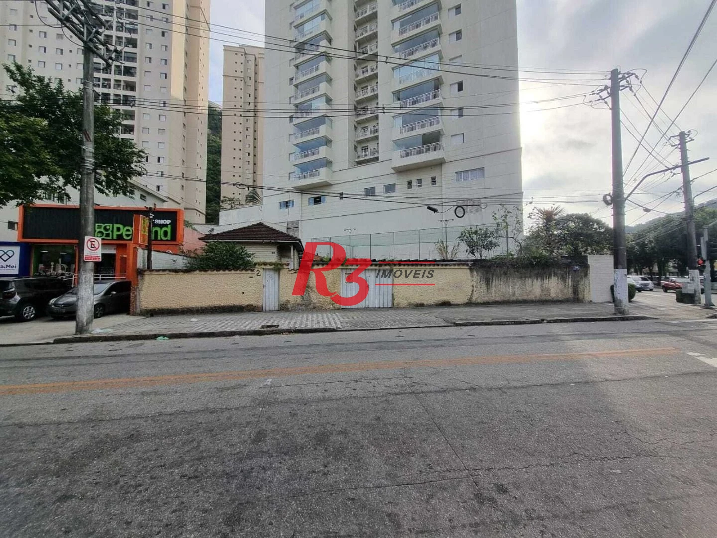 Terreno para alugar, 230 m² por R$ 10.000,00/mês - Marapé - Santos/SP