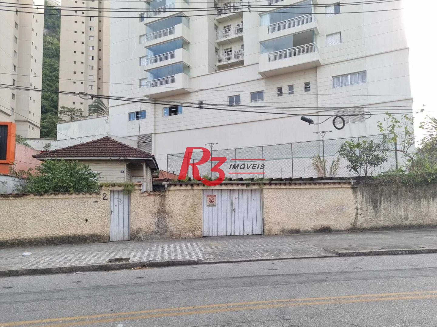 Terreno para alugar, 230 m² por R$ 10.000,00/mês - Marapé - Santos/SP