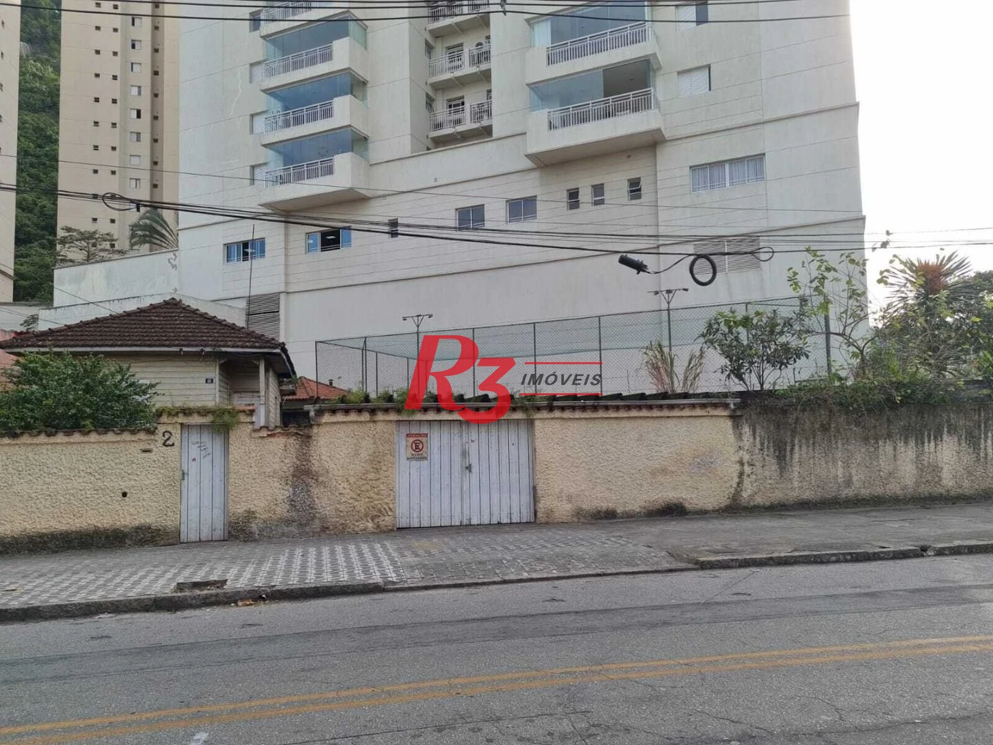 Terreno para alugar, 230 m² por R$ 10.000,00/mês - Marapé - Santos/SP