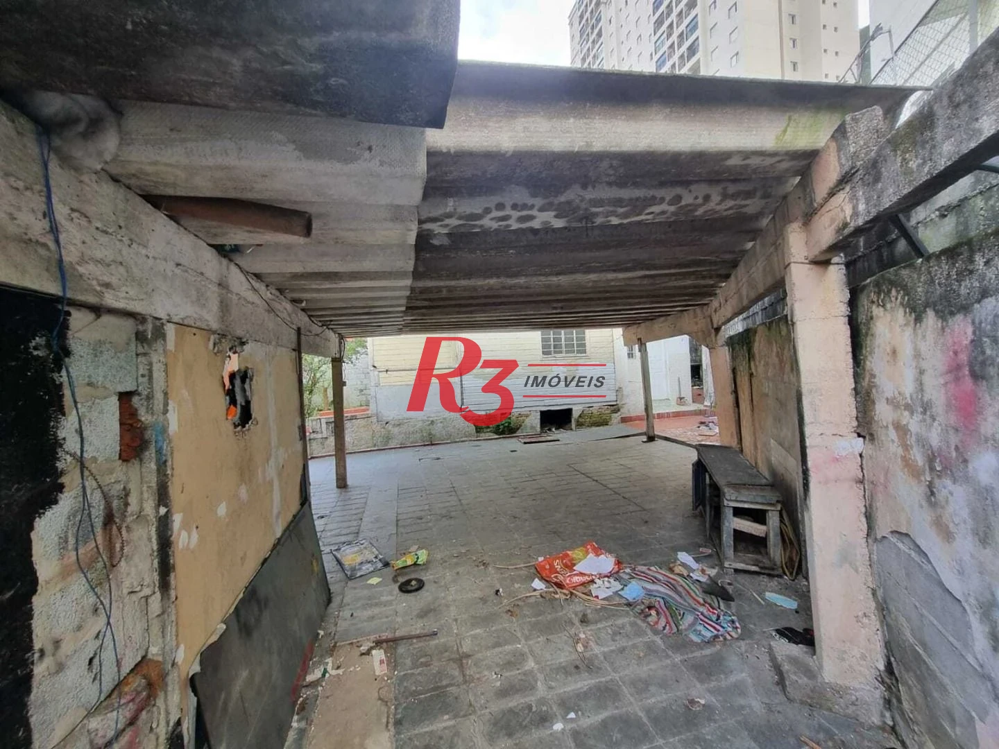 Terreno para alugar, 230 m² por R$ 10.000,00/mês - Marapé - Santos/SP
