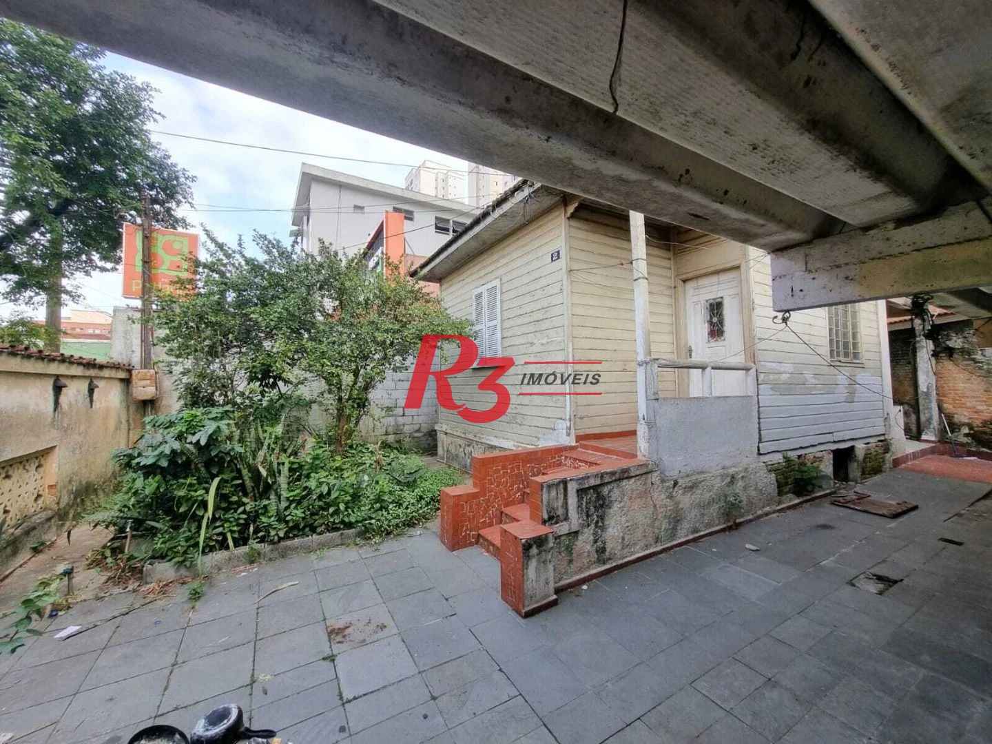 Terreno para alugar, 230 m² por R$ 10.000,00/mês - Marapé - Santos/SP