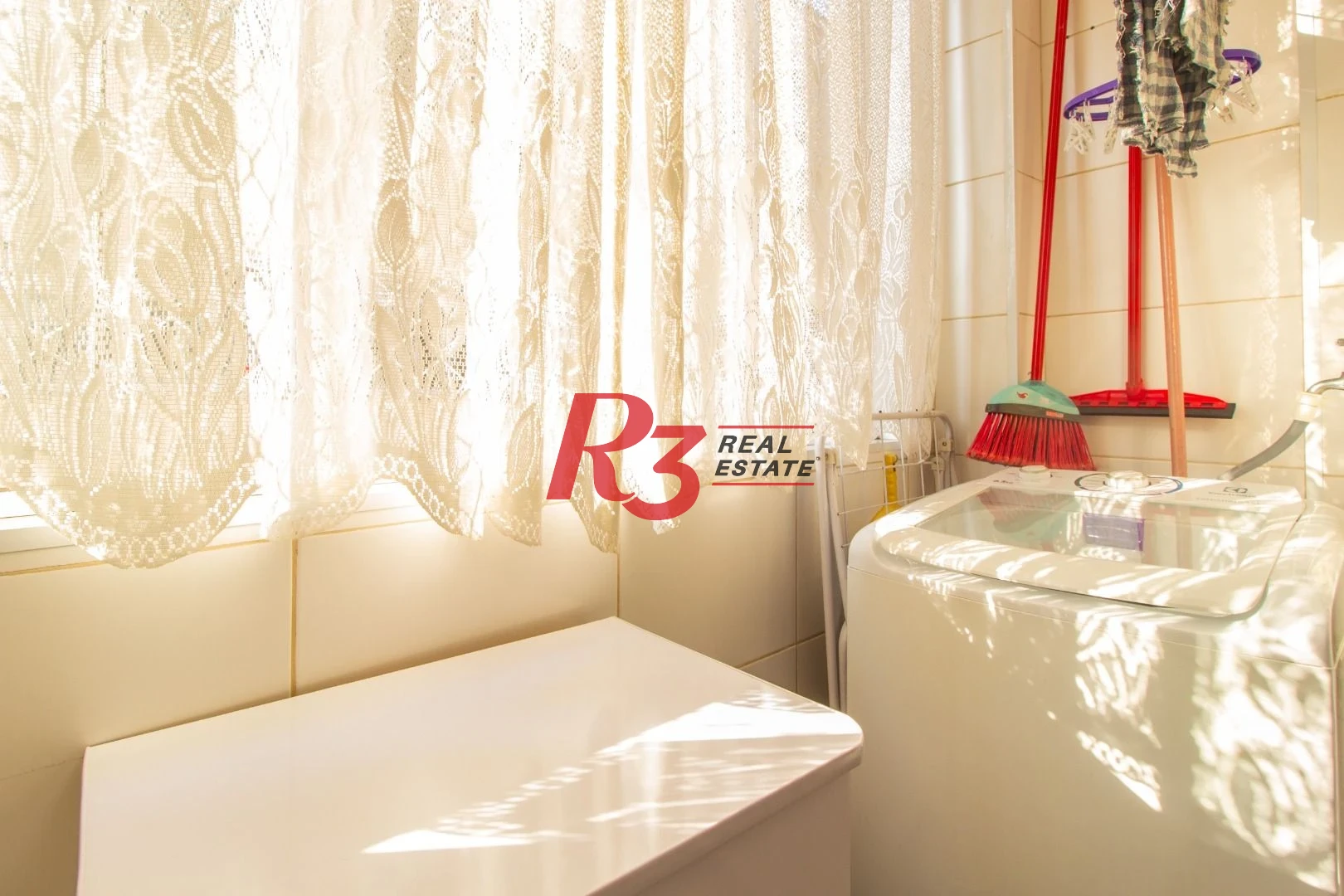 Apartamento com 1 dormitório para alugar, 40 m² por R$ 4.200,00/mês - Gonzaga - Santos/SP
