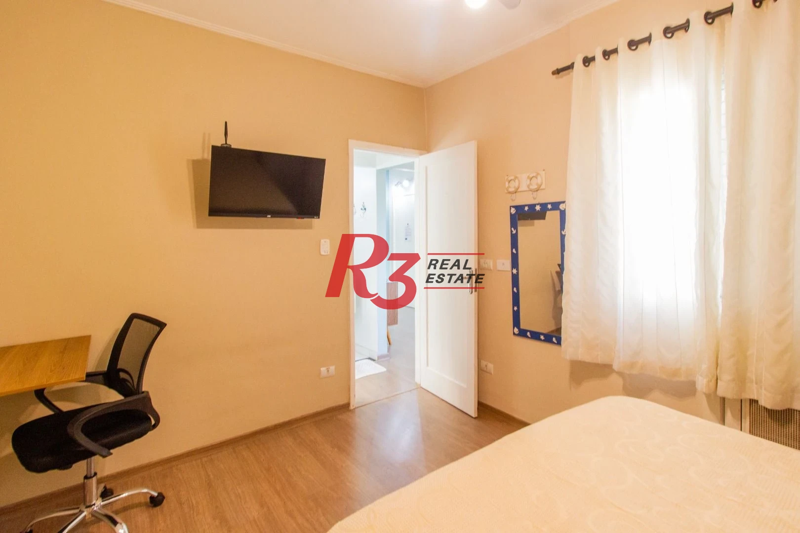 Apartamento com 1 dormitório para alugar, 40 m² por R$ 4.200,00/mês - Gonzaga - Santos/SP