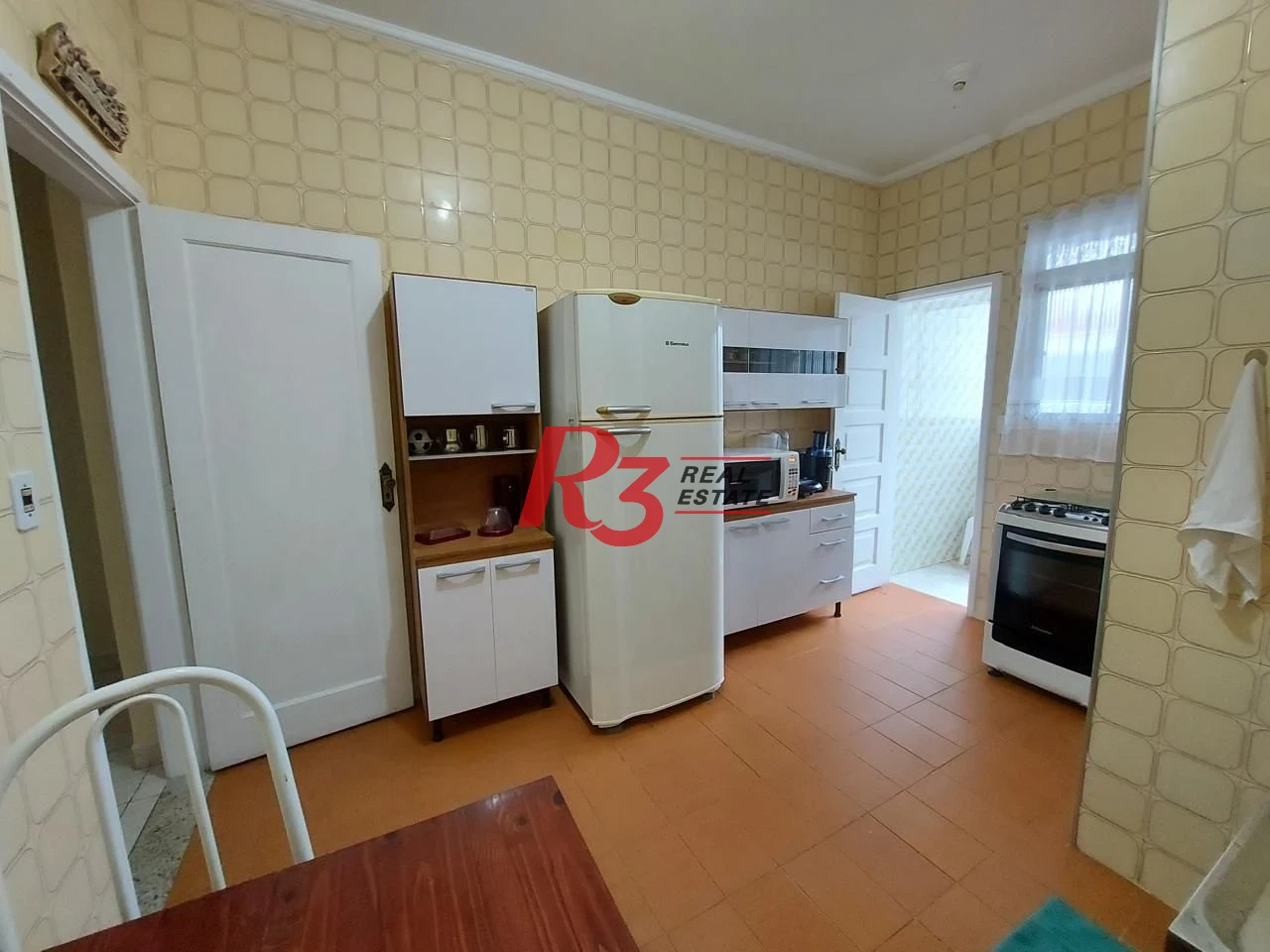 Apartamento com 3 dormitórios para alugar, 118 m² por R$ 3.700,02/mês - Gonzaga - Santos/SP