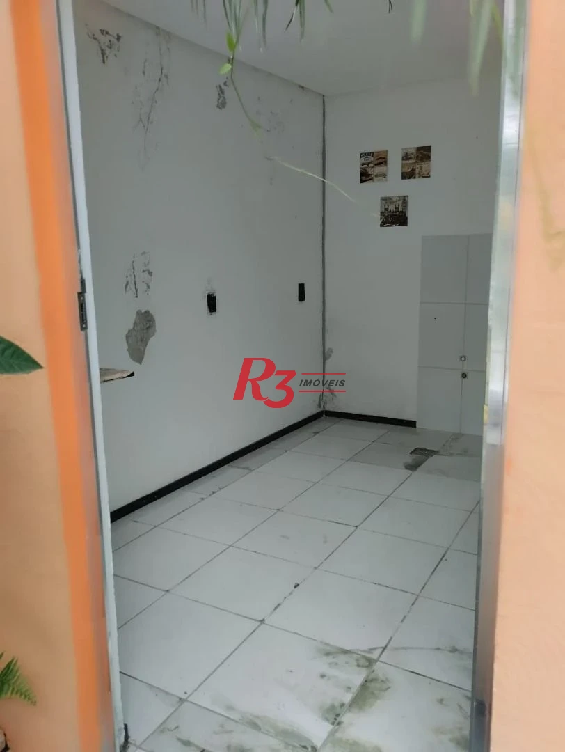 Excelente casa comercial com 396m2 de área construída