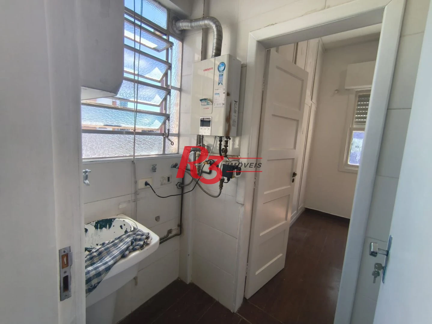 Apartamento com 2 dormitórios à venda, 132 m² por R$ 800.000,00 - Boqueirão - Santos/SP