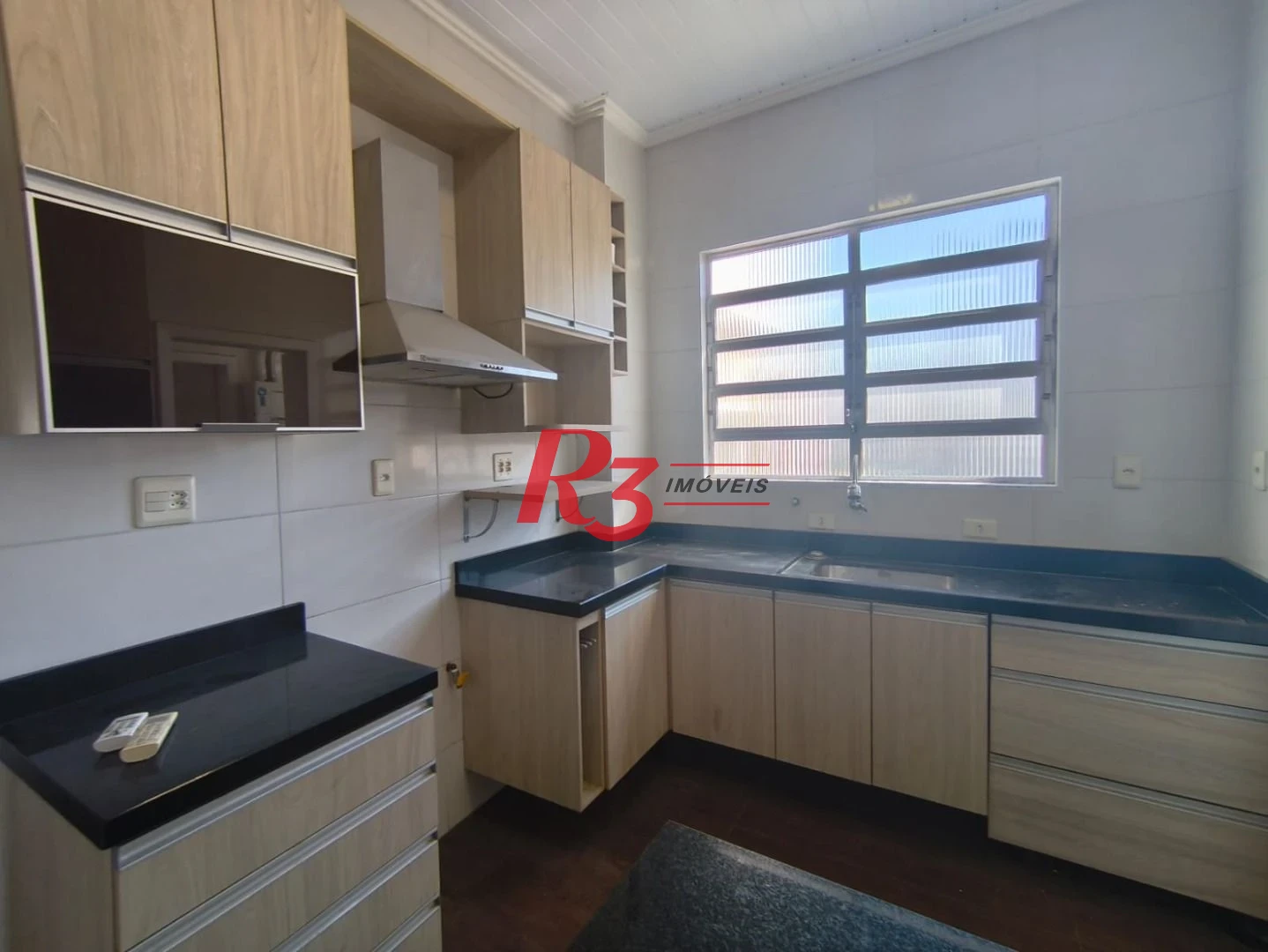 Apartamento com 2 dormitórios à venda, 132 m² por R$ 800.000,00 - Boqueirão - Santos/SP