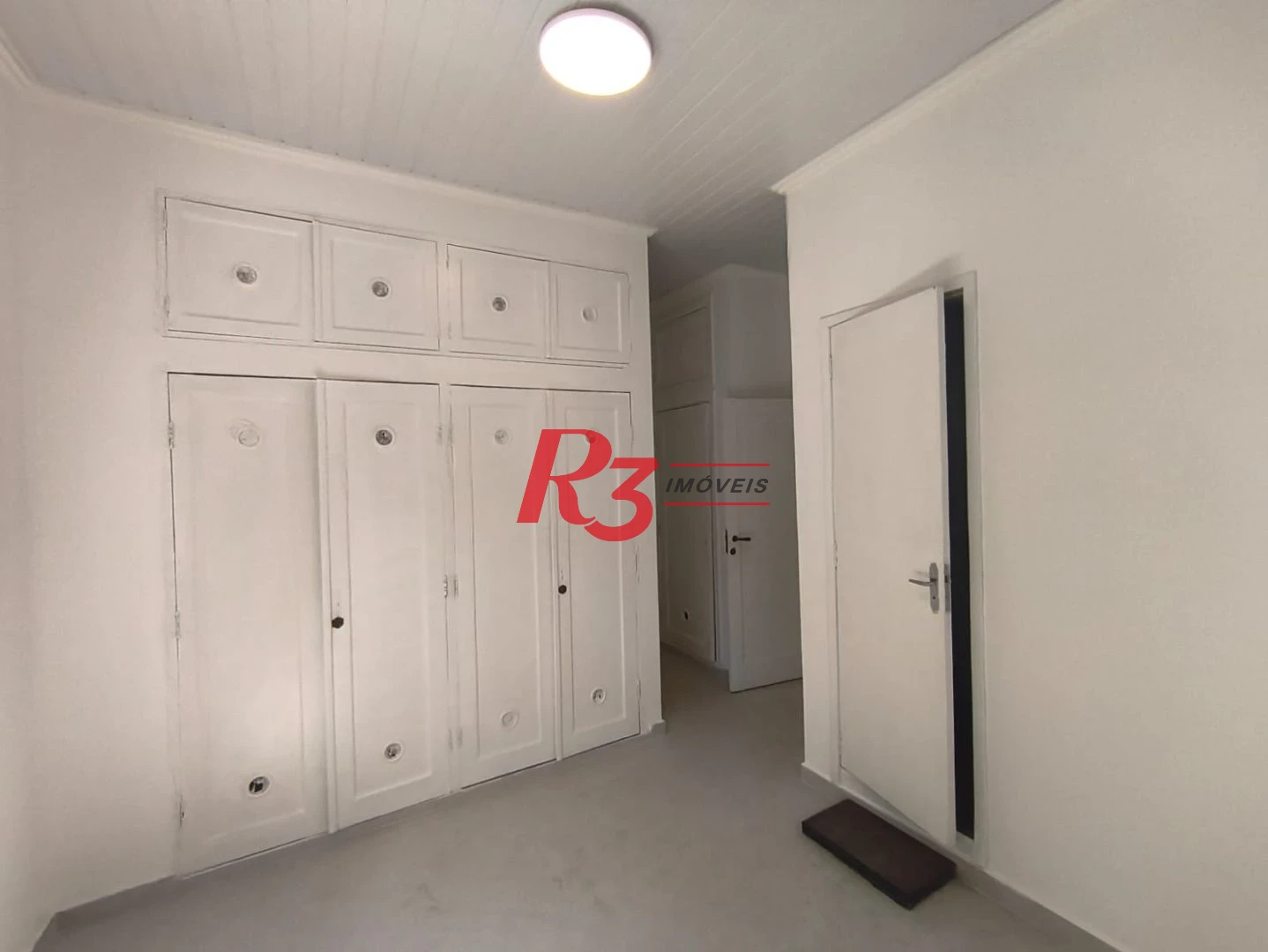 Apartamento com 2 dormitórios à venda, 132 m² por R$ 800.000,00 - Boqueirão - Santos/SP