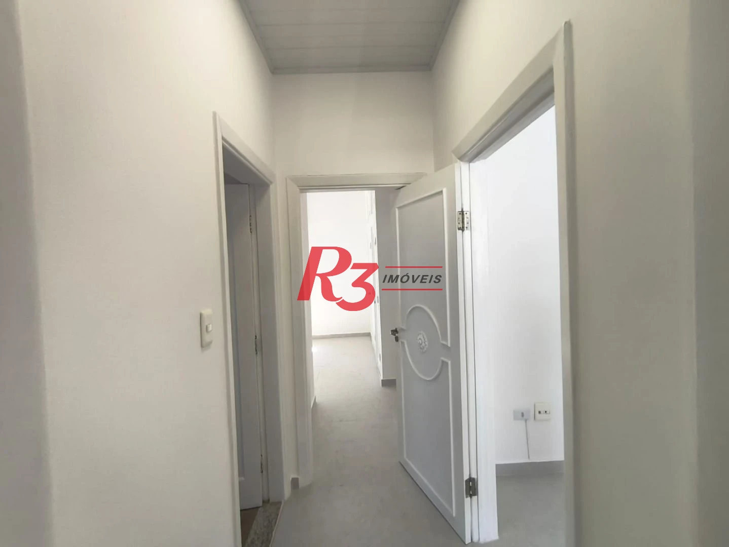 Apartamento com 2 dormitórios à venda, 132 m² por R$ 800.000,00 - Boqueirão - Santos/SP