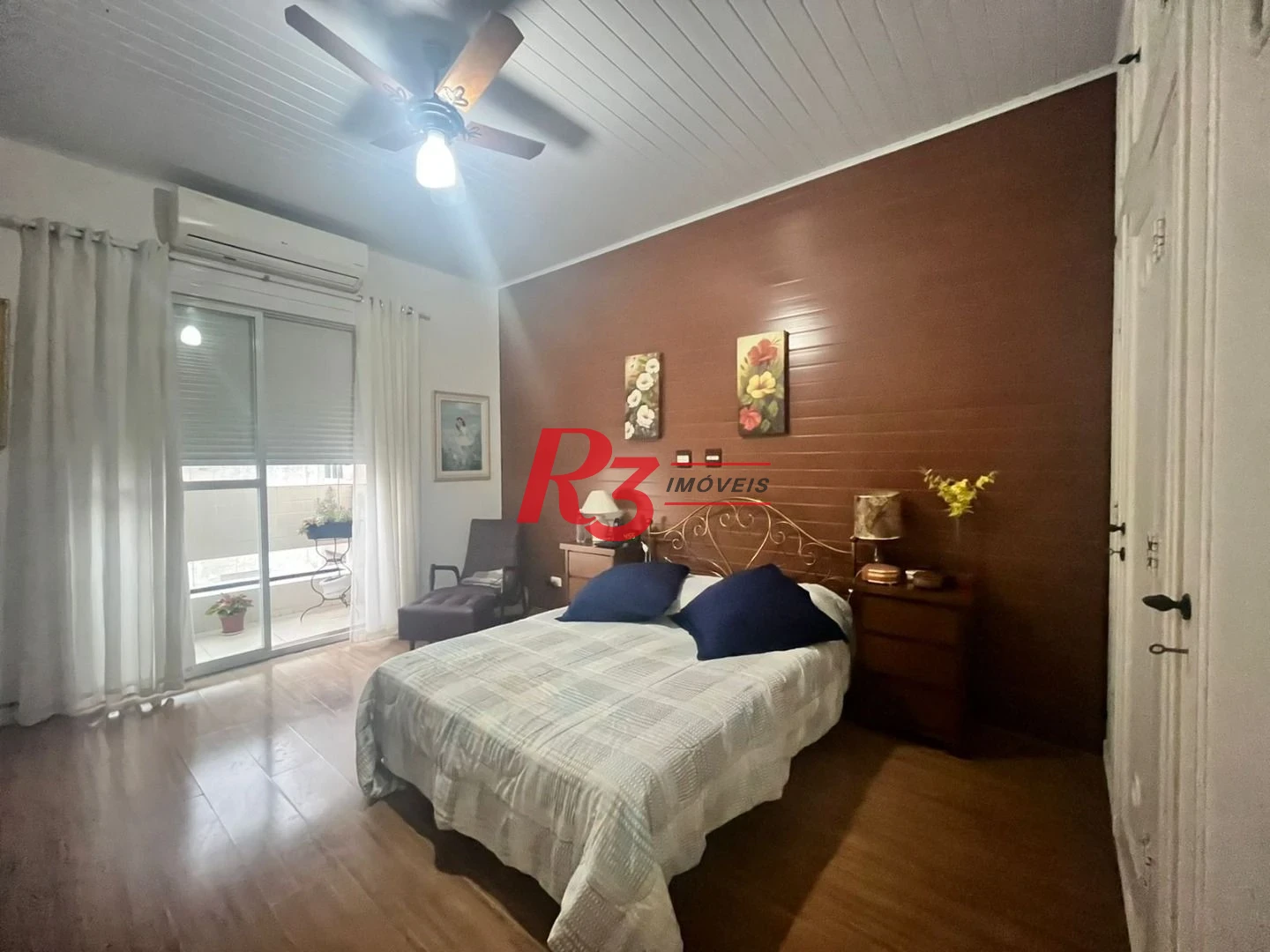 Apartamento com 2 dormitórios c suite, dep completa - Boqueirão - Santos