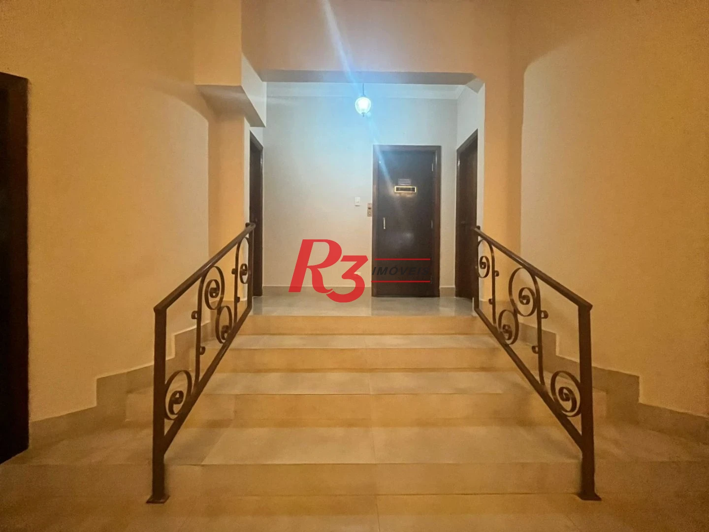 Apartamento com 2 dormitórios c suite, dep completa - Boqueirão - Santos