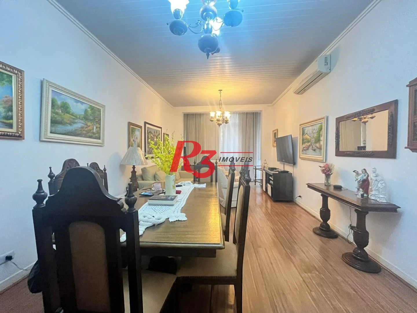 Apartamento com 2 dormitórios c suite, dep completa - Boqueirão - Santos