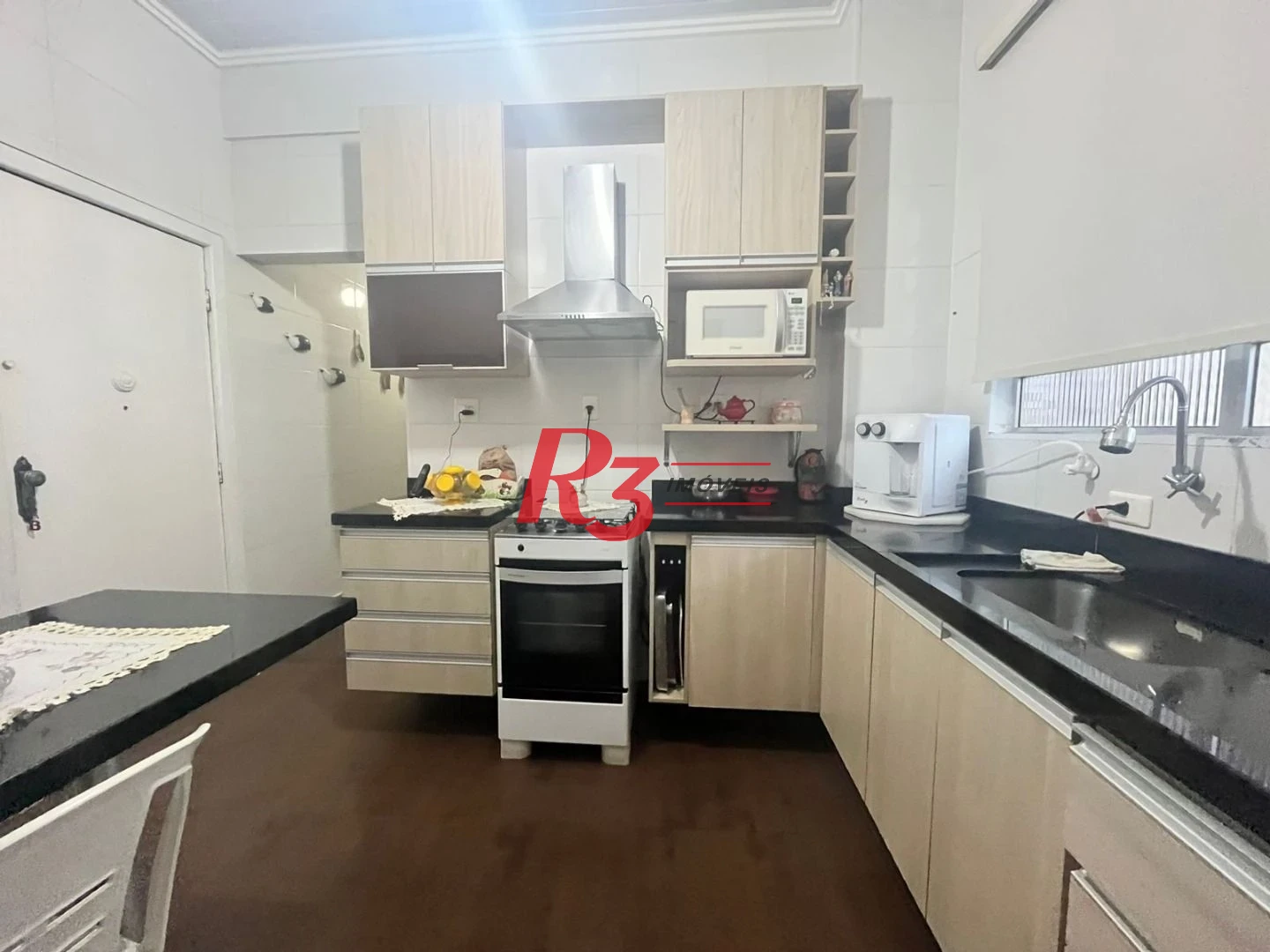 Apartamento com 2 dormitórios c suite, dep completa - Boqueirão - Santos