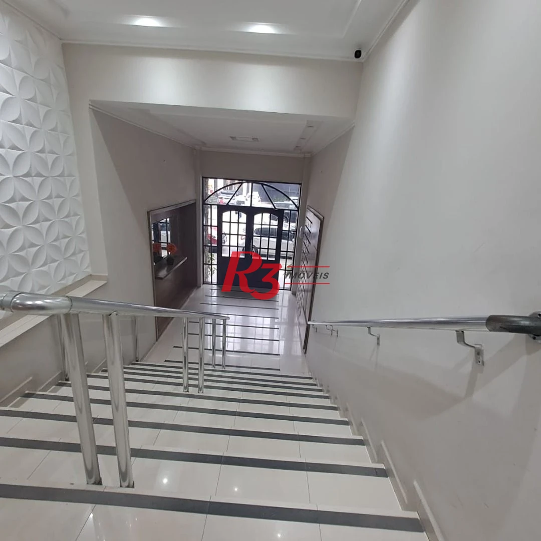 Apartamento dois quartos Gonzaga Santos
