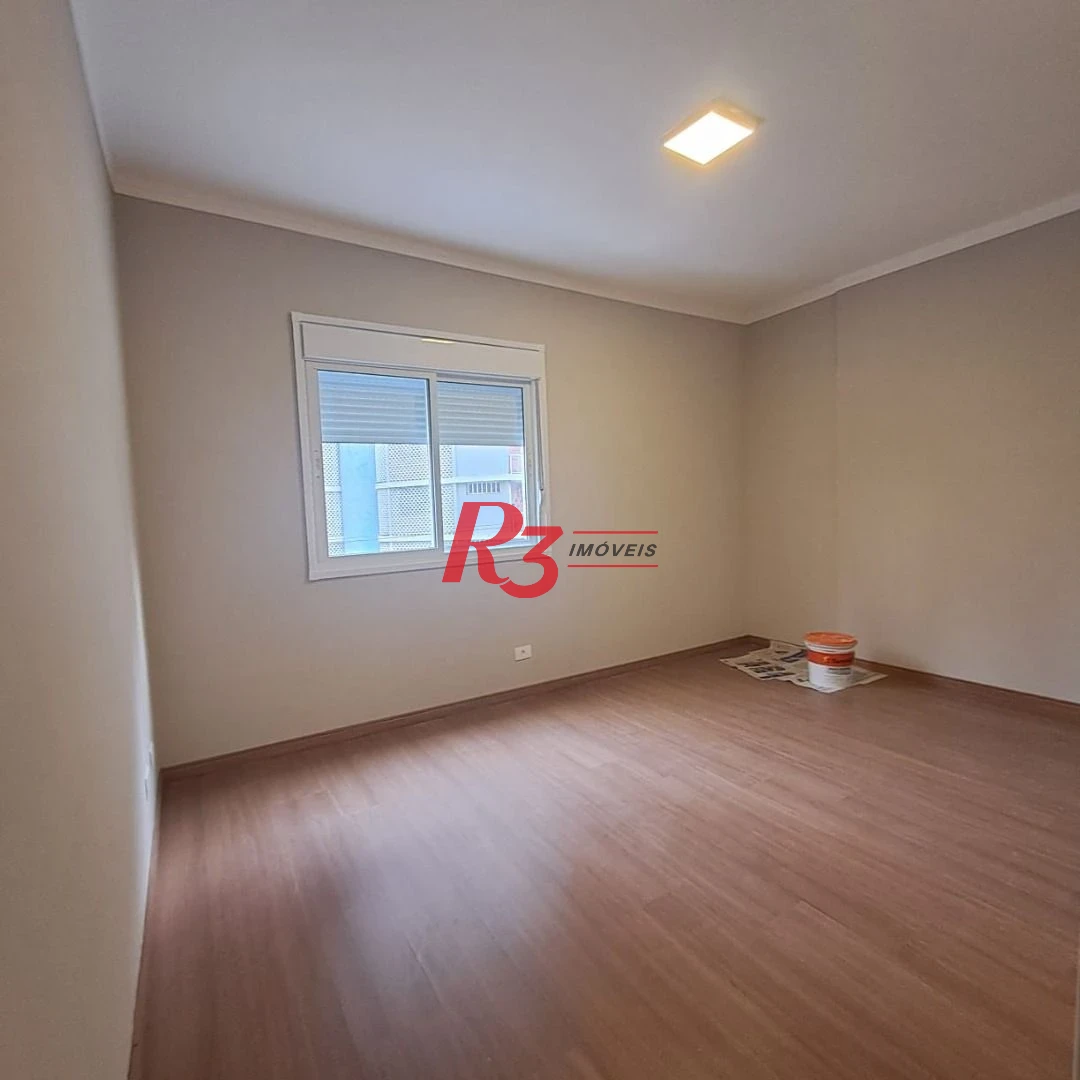 Apartamento dois quartos Gonzaga Santos