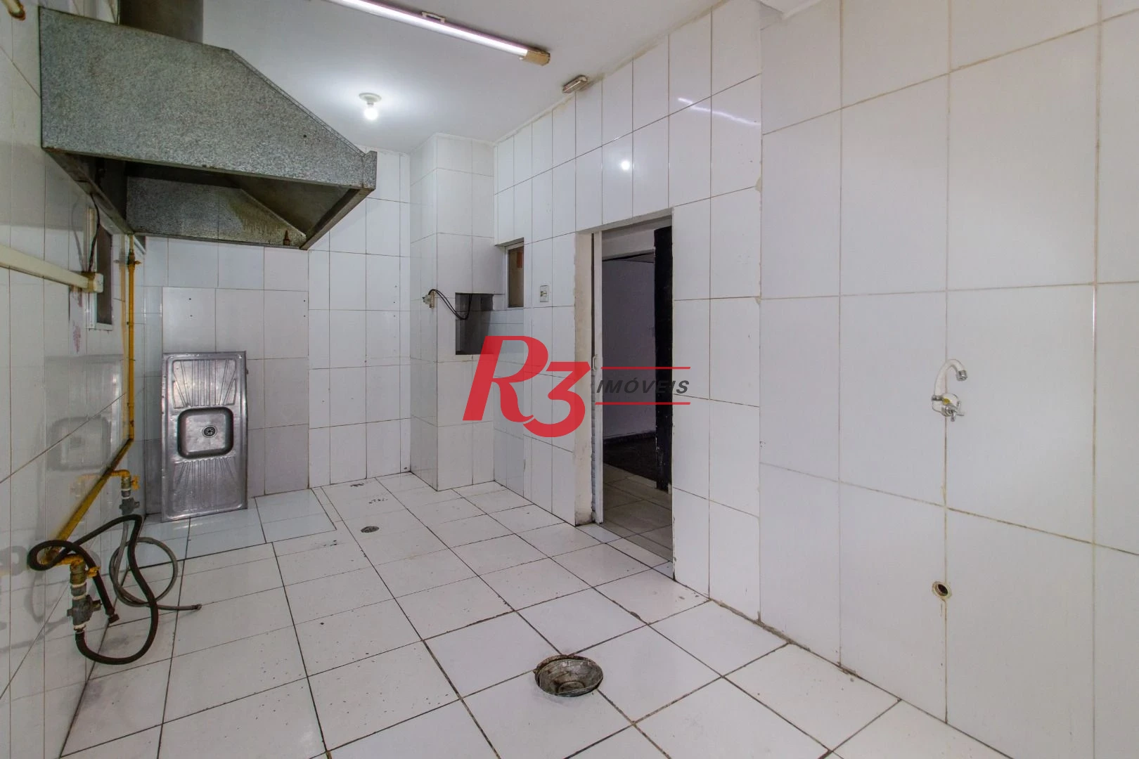 Loja para alugar, 80 m² por R$ 4.685,00/mês - Centro - Santos/SP