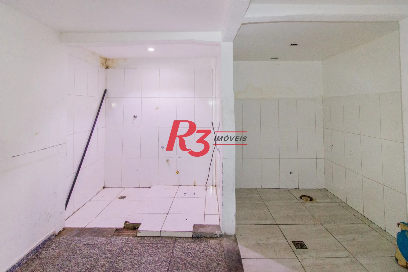 Loja para alugar, 80 m² por R$ 4.685,00/mês - Centro - Santos/SP