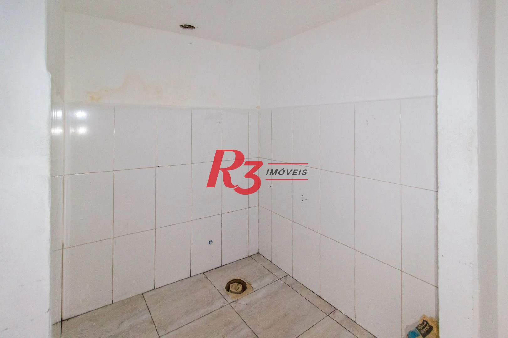 Loja para alugar, 80 m² por R$ 4.685,00/mês - Centro - Santos/SP