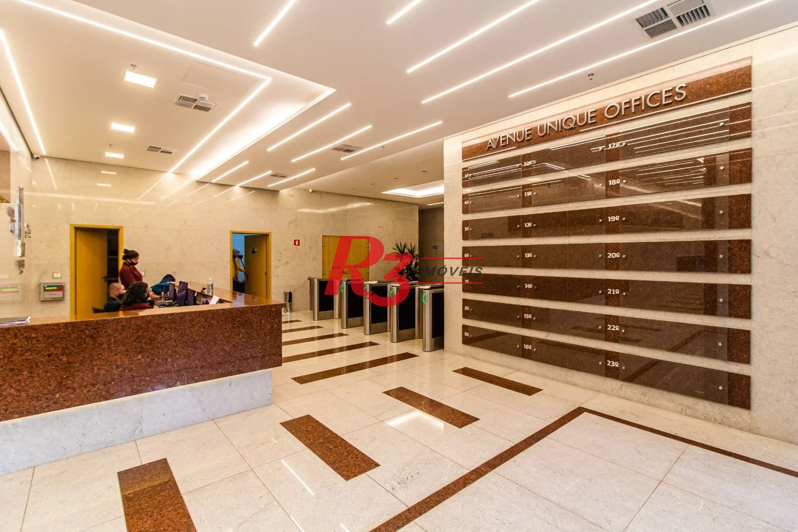 Excelente sala comercial para locação Avenida Ana Costa.