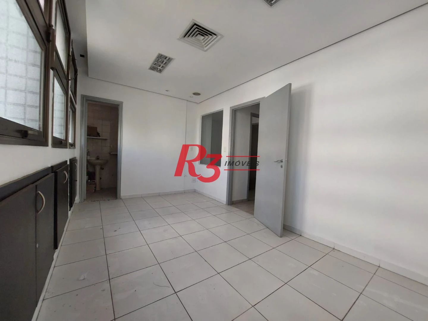 Sala para alugar, 57 m² por R$ 3.200,00/mês - Vila Matias - Santos/SP