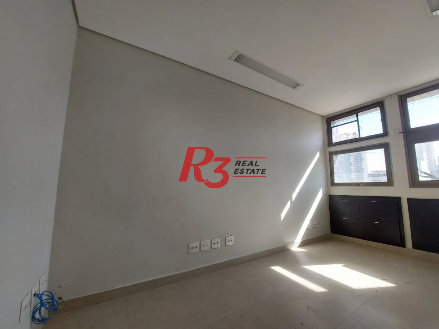 Sala para alugar, 53 m² por R$ 3.200,00/mês - Vila Matias - Santos/SP
