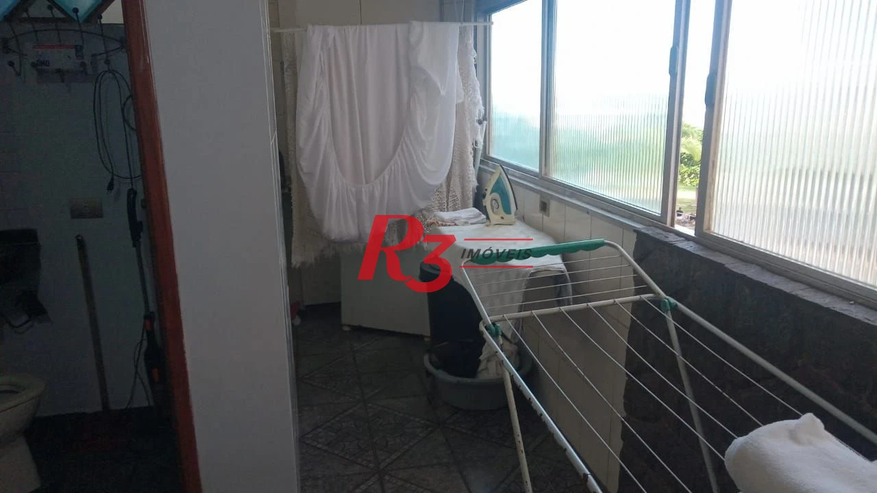 Apartamento com 3 dormitórios para alugar, 148 m² por R$ 8.250,00/mês - Pompéia - Santos/SP