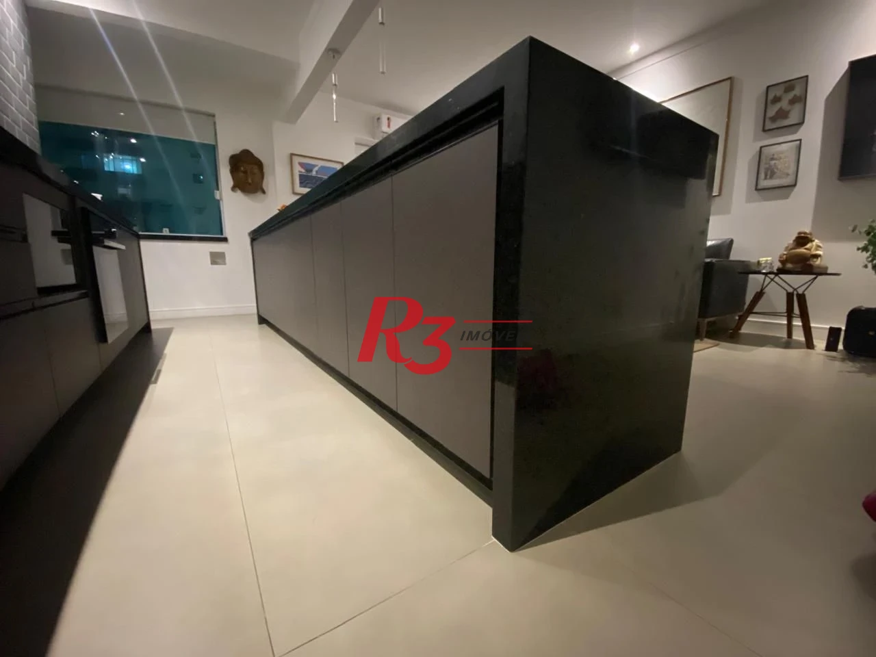 Apartamento com 2 dormitórios à venda, 81 m² por R$ 650.000,00 - José Menino - Santos/SP