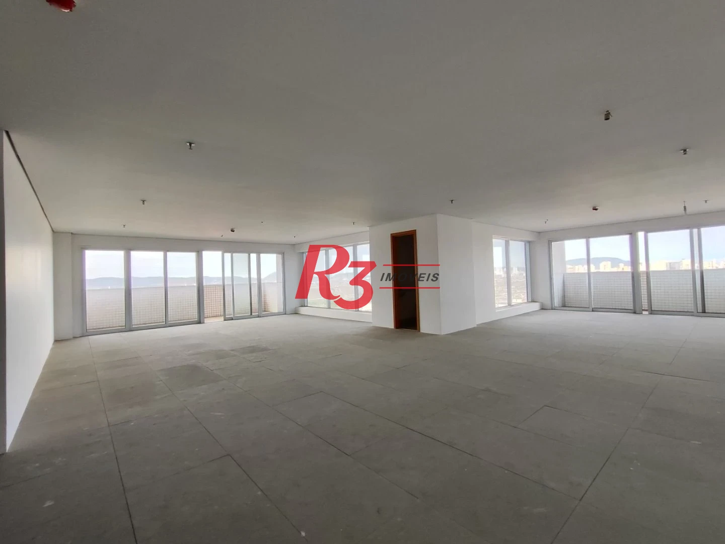 Sala para alugar, 90 m² por R$ 8.000,00/mês - Centro - Santos/SP