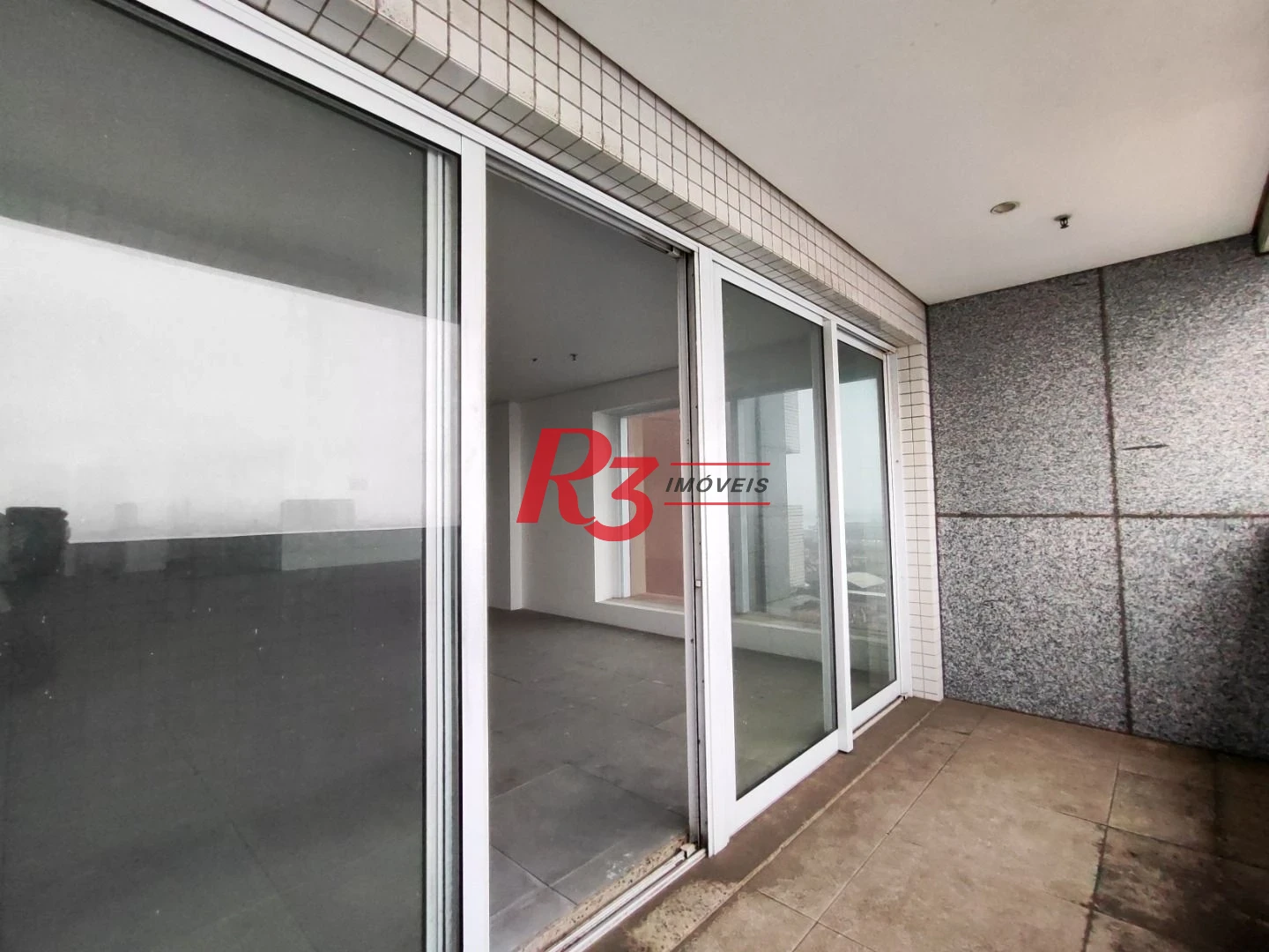 Sala para alugar, 90 m² por R$ 8.000,00/mês - Centro - Santos/SP