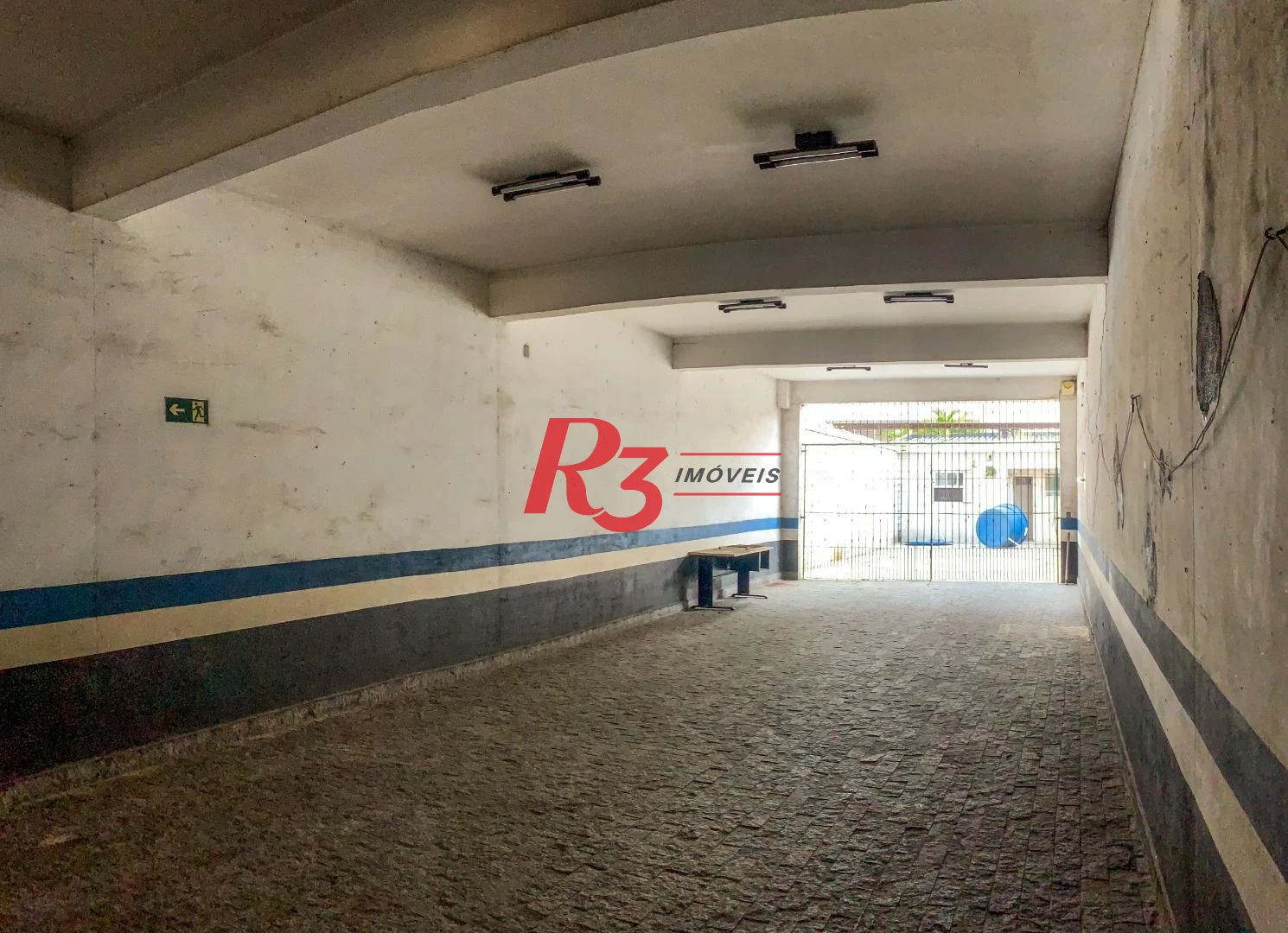 Prédio, 740 m² - venda por R$ 2.342.000,00 ou aluguel por R$ 15.150,00/mês - Centro - Santos/SP
