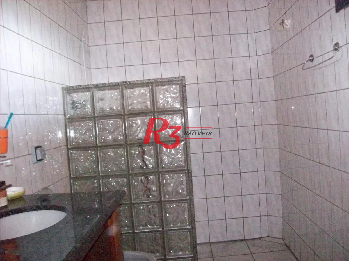 Sobrado à venda, 163 m² por R$ 798.000,00 - Caneleira - Santos/SP