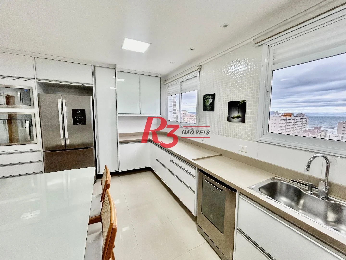 Apartamento à venda, 220 m² por R$ 3.180.000,00 - Pompéia - Santos/SP