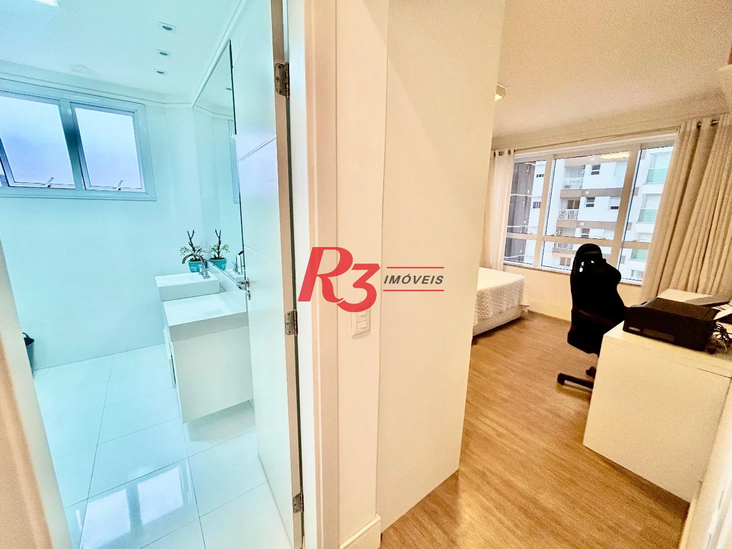 Apartamento à venda, 220 m² por R$ 3.180.000,00 - Pompéia - Santos/SP