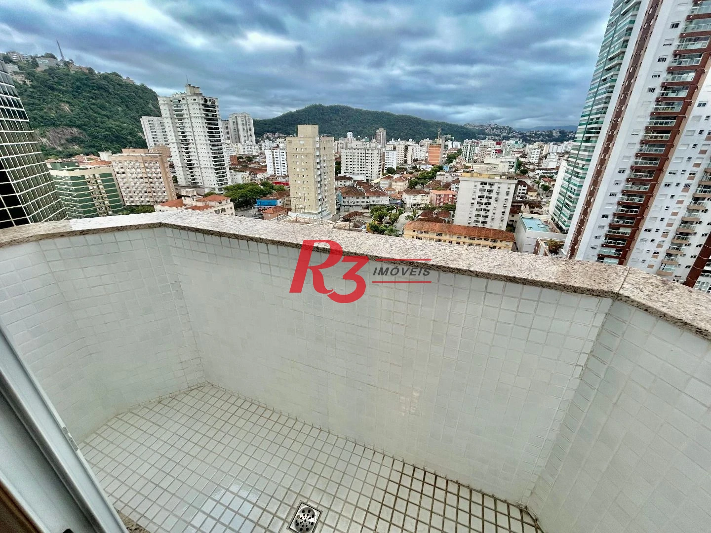 Apartamento à venda, 220 m² por R$ 3.180.000,00 - Pompéia - Santos/SP