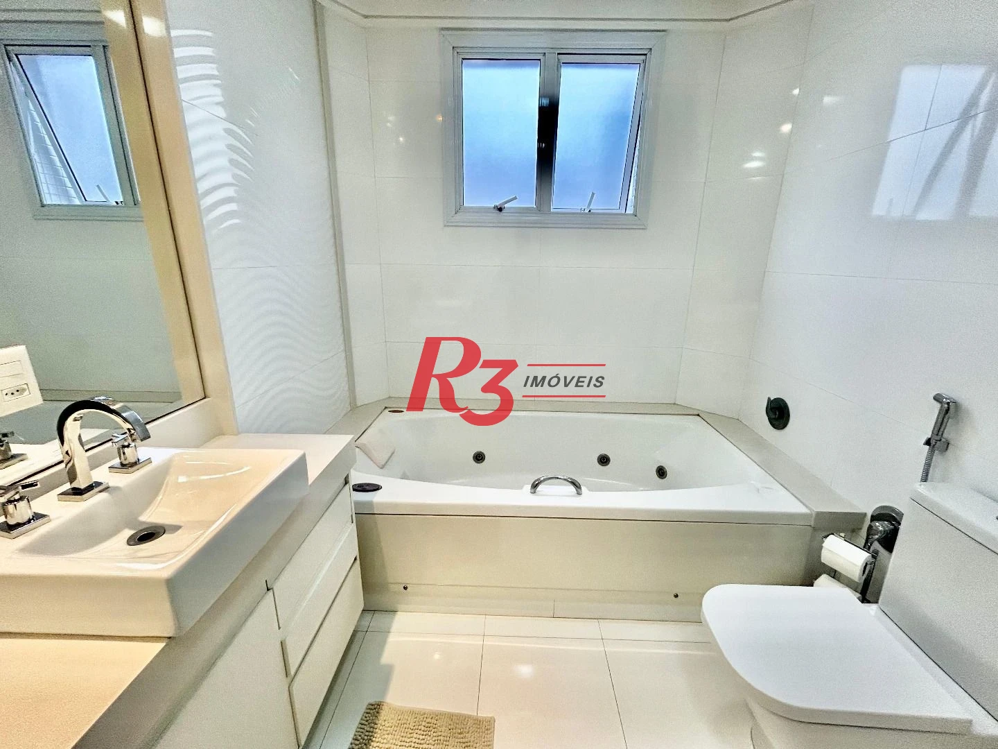 Apartamento à venda, 220 m² por R$ 3.180.000,00 - Pompéia - Santos/SP